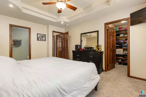 504 Wild Tree Cir, Crooks, SD 57020 photo 15