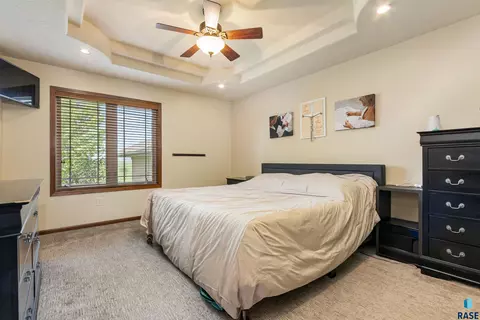 504 Wild Tree Cir, Crooks, SD 57020 photo 14