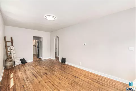 309 Wipf St, Freeman, SD 57029 photo 5