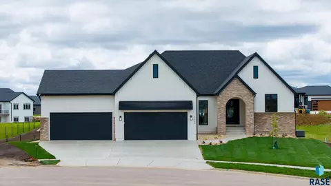 6609 E Hawker Cir, Sioux Falls, SD 57110 photo 46
