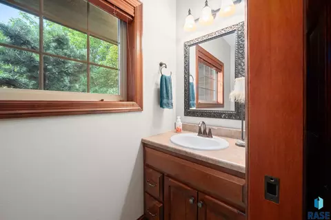 4400 E Aster Cir, Sioux Falls, SD 57103 photo 22