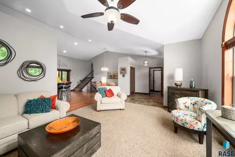 4400 E Aster Cir, Sioux Falls, SD 57103 photo 17