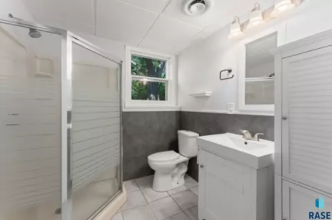 409 S 8th Ave, Brandon, SD 57005 photo 21
