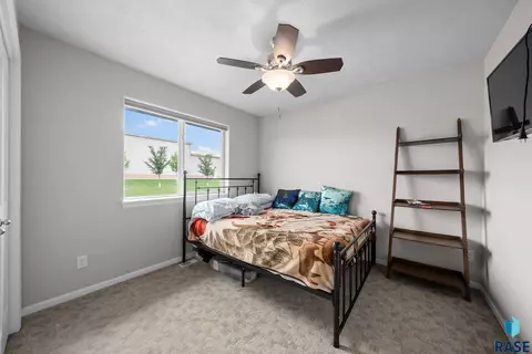 601 W Highpointe St, Tea, SD 57064 photo 16