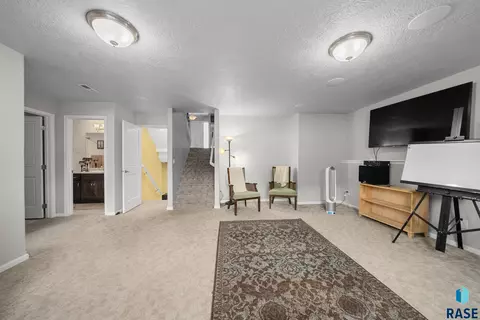 601 W Highpointe St, Tea, SD 57064 photo 20