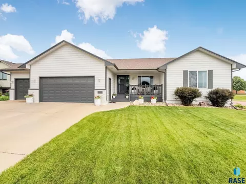 7700 W Ione St, Sioux Falls, SD 57106