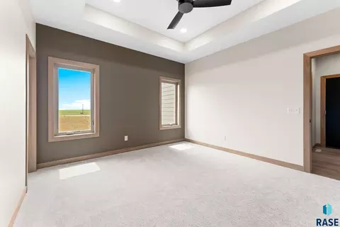 300 Willow Trl, Crooks, SD 57020 photo 37
