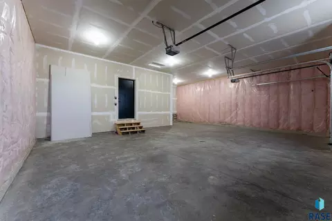 300 Willow Trl, Crooks, SD 57020 photo 61