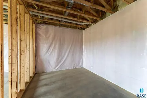 300 Willow Trl, Crooks, SD 57020 photo 54