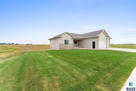 300 Willow Trl, Crooks, SD 57020 photo 65