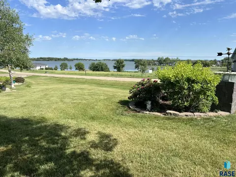 45122 Herman Blvd, Madison, SD 57042 photo 58