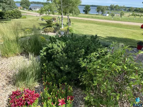 45122 Herman Blvd, Madison, SD 57042 photo 59