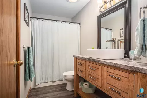 45122 Herman Blvd, Madison, SD 57042 photo 35