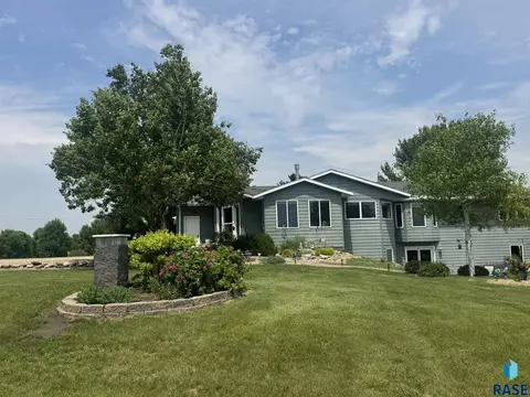 45122 Herman Blvd, Madison, SD 57042 photo 39