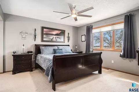 45122 Herman Blvd, Madison, SD 57042 photo 24