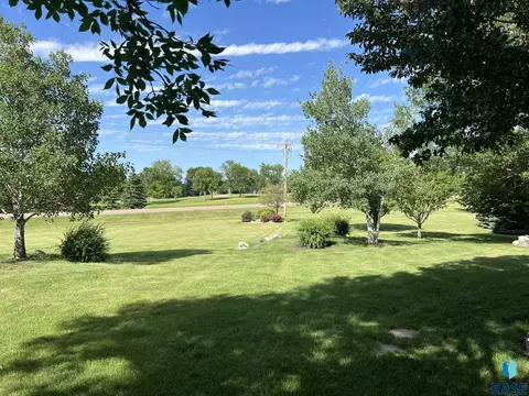45122 Herman Blvd, Madison, SD 57042 photo 54