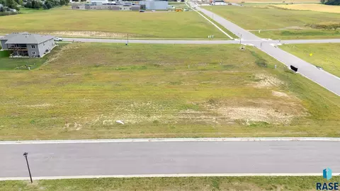 108 High Cross Cir, Crooks, SD 57020