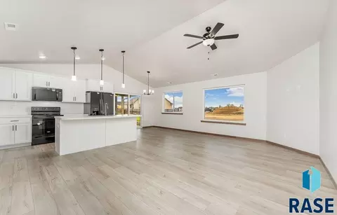 Living - 1001 E Wayne Pl, Tea, SD 57064 photo 1 of 3