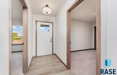 Entry Way - 1001 E Wayne Pl, Tea, SD 57064 photo 1 of 2