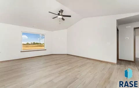 Living - 1001 E Wayne Pl, Tea, SD 57064 photo 2 of 3