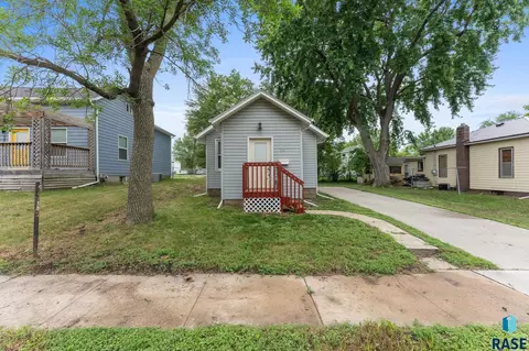 511 6th Ave, Sioux Falls, SD 57104 photo 2