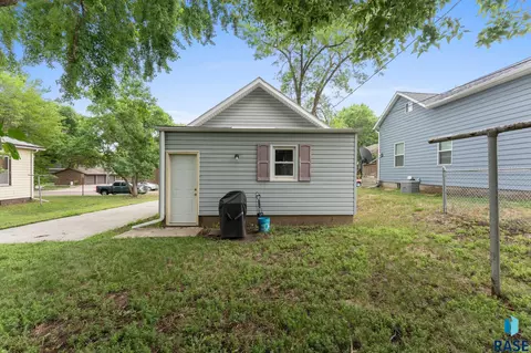 511 6th Ave, Sioux Falls, SD 57104 photo 4