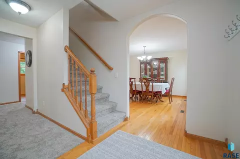513 E Switch Grass Trl, Brandon, SD 57005 photo 5