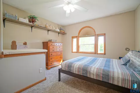 513 E Switch Grass Trl, Brandon, SD 57005 photo 32