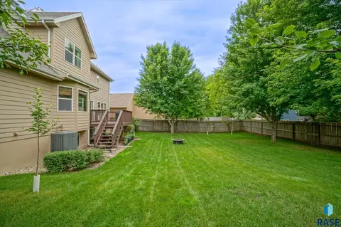 513 E Switch Grass Trl, Brandon, SD 57005 photo 44