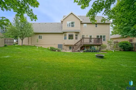 513 E Switch Grass Trl, Brandon, SD 57005 photo 43