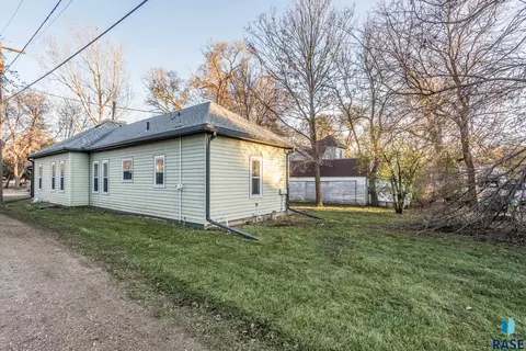 621 Montana St, Centerville, SD 57014 photo 18