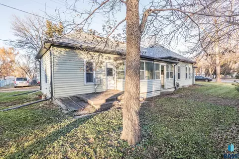 621 Montana St, Centerville, SD 57014 photo 16