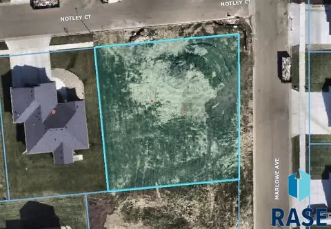 1521 N Marlowe Ave, Sioux Falls, SD 57110