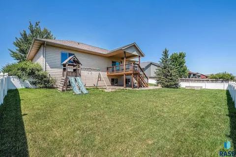 501 Taylor Dr, Tea, SD 57064 photo 26