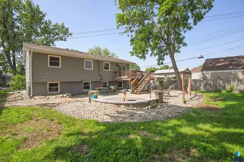 104 E 40th St, Sioux Falls, SD 57105 photo 31