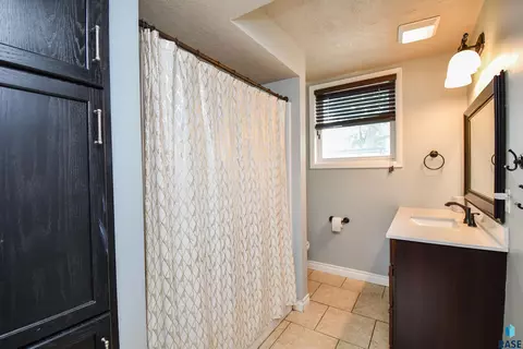 104 E 40th St, Sioux Falls, SD 57105 photo 23