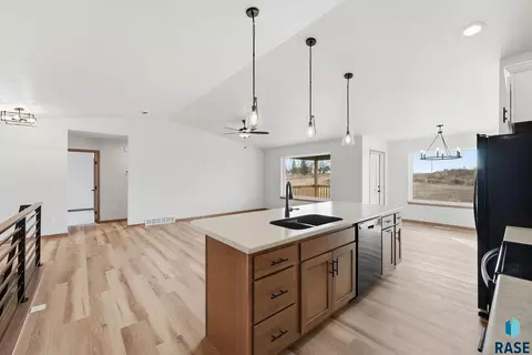 Kitchen - 5405 E Brennan Dr, Sioux Falls, SD 57110 photo 1 of 3