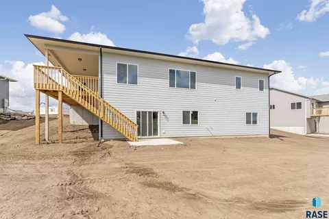 Exterior - 5409 E Brennan Dr, Sioux Falls, SD 57110 photo 3 of 3