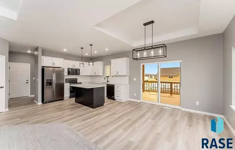 Other - 5409 E Brennan Dr, Sioux Falls, SD 57110 photo 2 of 3