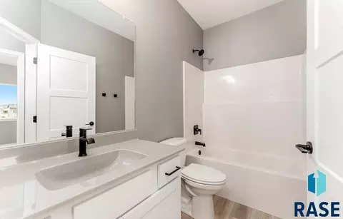 Bath - 5409 E Brennan Dr, Sioux Falls, SD 57110 photo 1 of 2