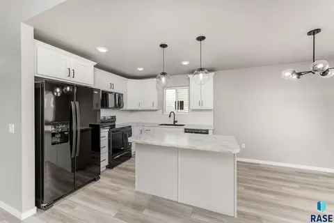 Kitchen - 6818 W 5th St, Sioux Falls, SD 57107 photo 3 of 3