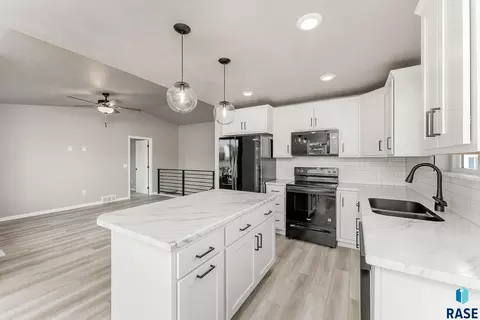 Kitchen - 6818 W 5th St, Sioux Falls, SD 57107 photo 2 of 3