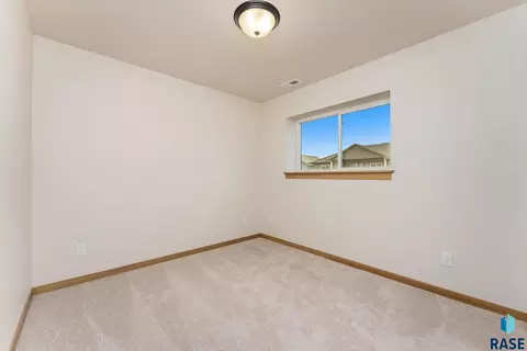 Bedroom - 1225 Poplar Ave, Tea, SD 57064 photo 7 of 8