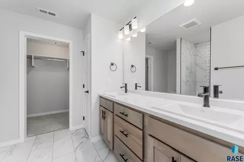 Bath - 1322 N Katie Ave, Tea, SD 57064 photo 1 of 2