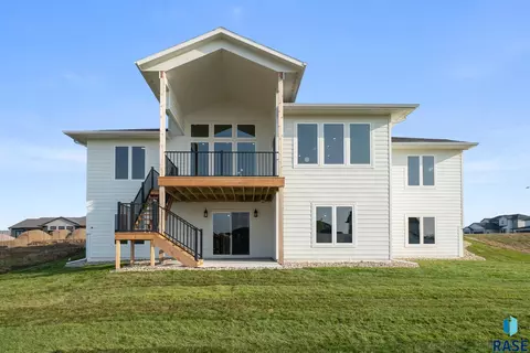 4205 N Interlachen Trl, Sioux Falls, SD 57107 photo 41