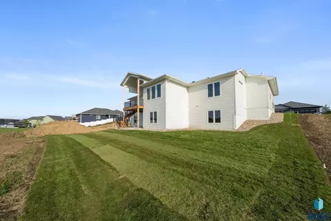 4205 N Interlachen Trl, Sioux Falls, SD 57107 photo 42