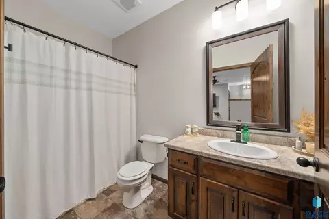 812 El Dorado Ct, Sioux Falls, SD 57108 photo 21