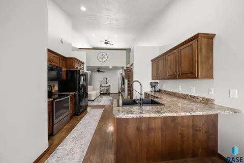 812 El Dorado Ct, Sioux Falls, SD 57108 photo 8