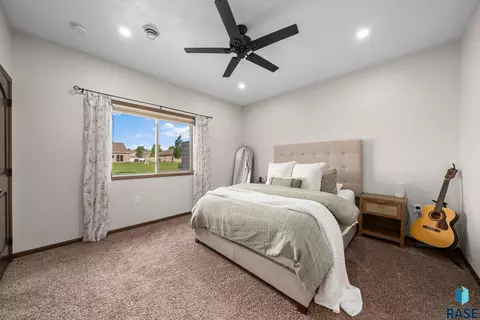812 El Dorado Ct, Sioux Falls, SD 57108 photo 13