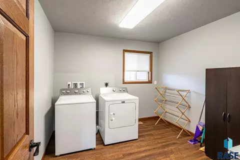 507 Nebraska St, Centerville, SD 57014 photo 21
